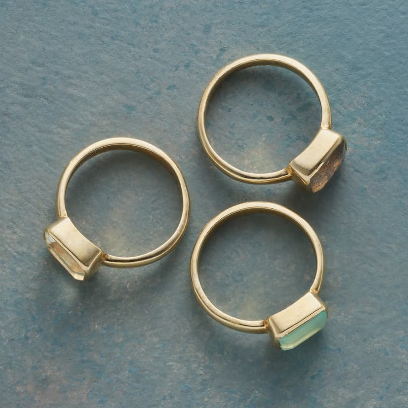 Solitaire Trio Ring Set View 2