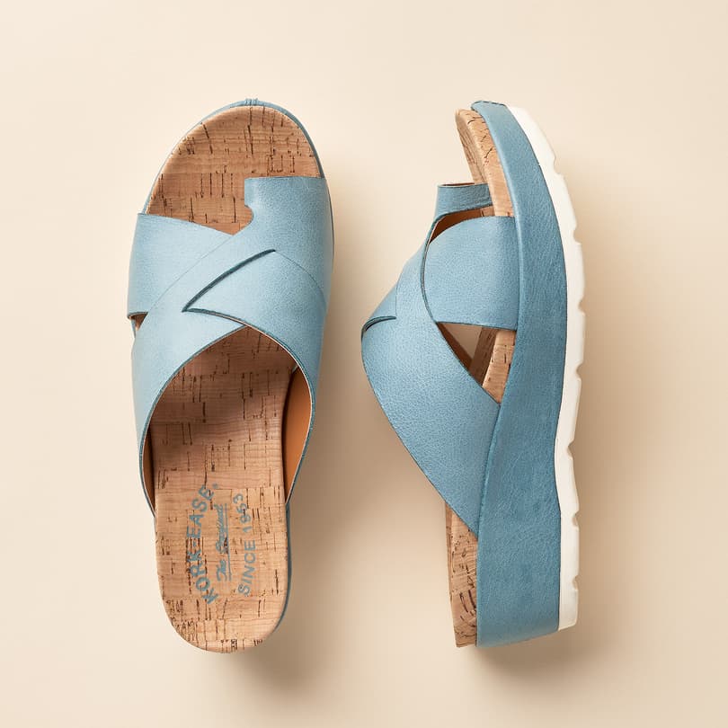 Paseo Flat Comfort Sandals - Luxury Blue