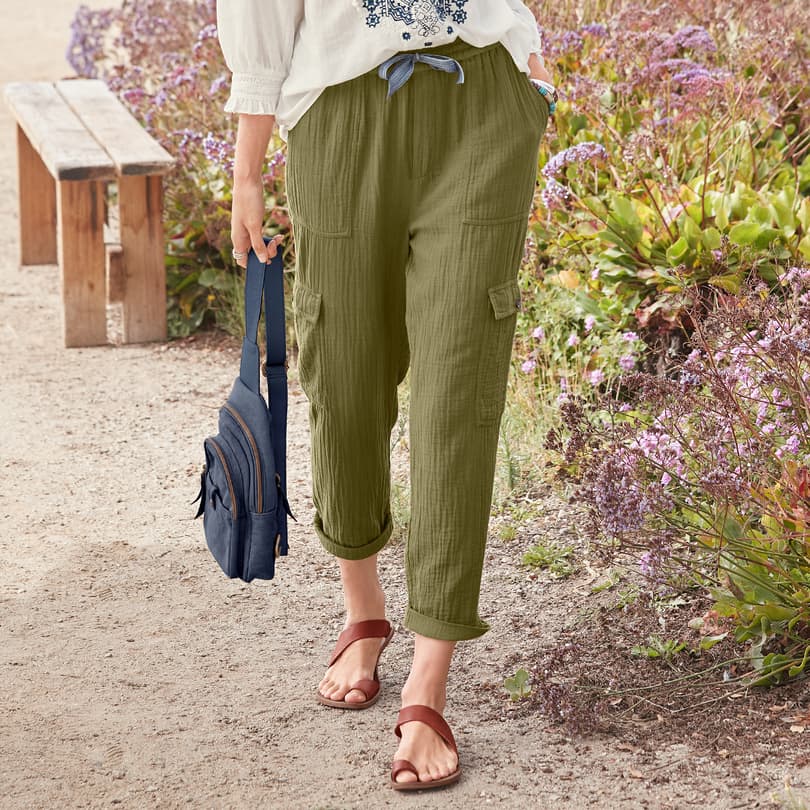 Petite cargo pants