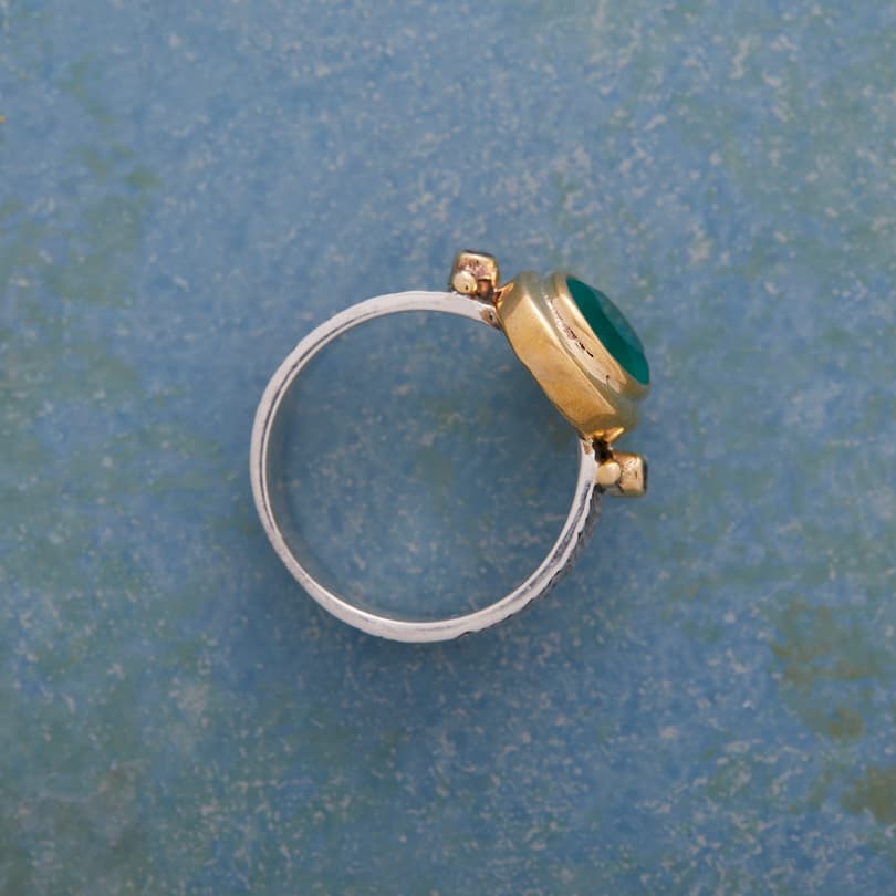 Sea Of Green Ring View 2