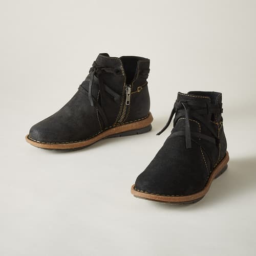 TARKILN CHUKKA BOOTS view 1