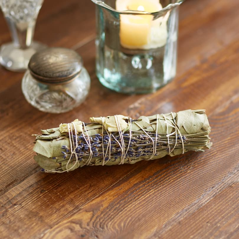 LAVENDER EUCALYPTUS SMUDGE STICK view 1