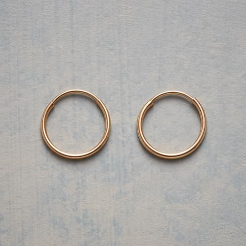 UNCOMPLICATED HOOP EARRINGS view 1