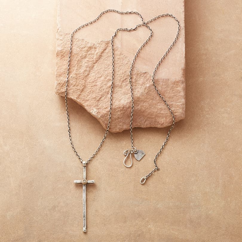 SHINING LIGHT NECKLACE view 1