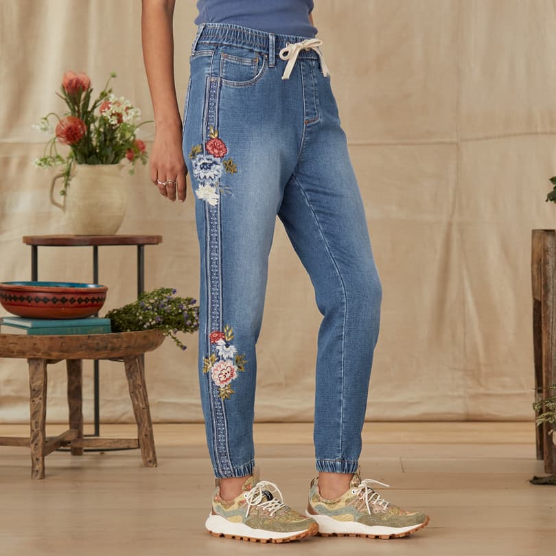 Floral sales jogging pants