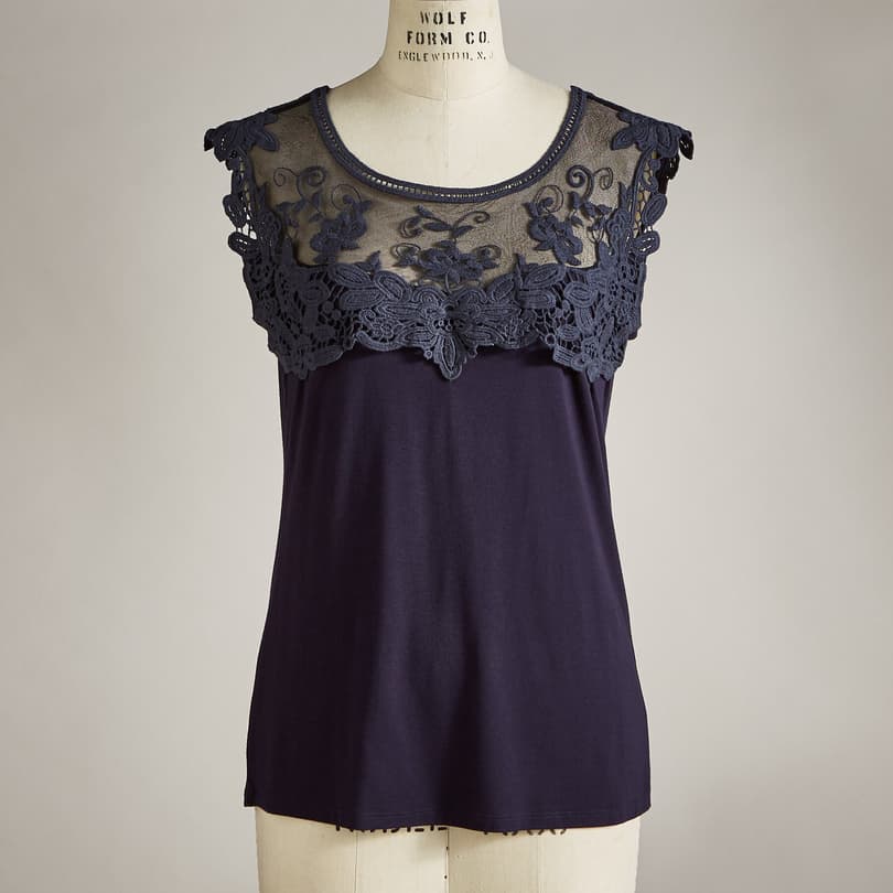 ELEGANCE LACE TEE view 2