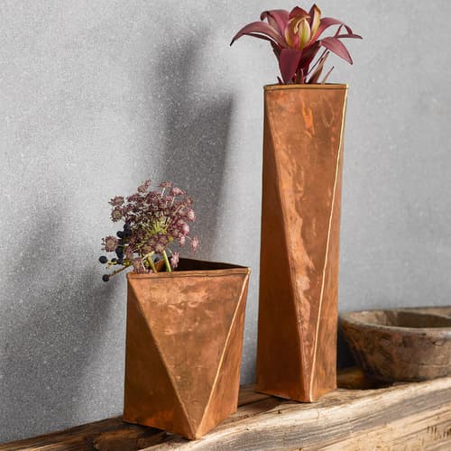 SURI COPPER VASE view 1