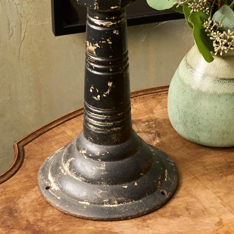 FORT WORTH TABLE LAMP BY ROBERT OGDEN view 3