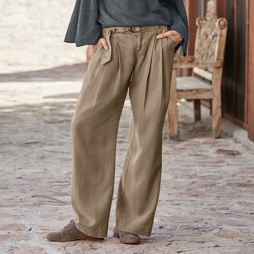 EVERYDAY ELEGANCE TROUSERS PETITE view 1