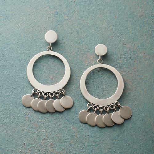 Tiempo Earrings View 1