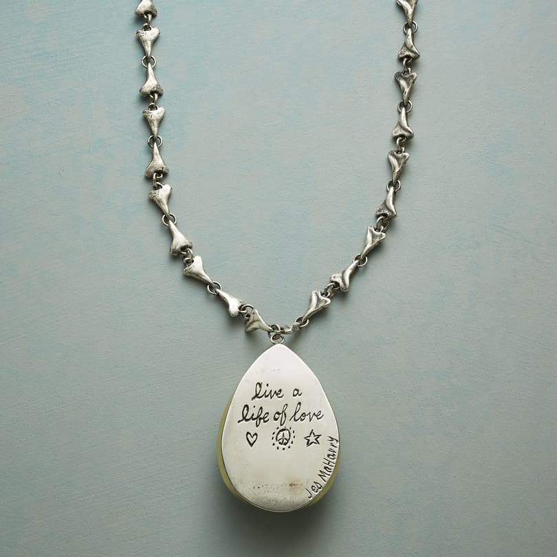 LIFE OF LOVE NECKLACE view 2