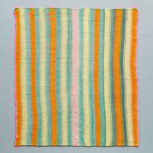 ESMERELDA BOLIVIAN THROW view 1