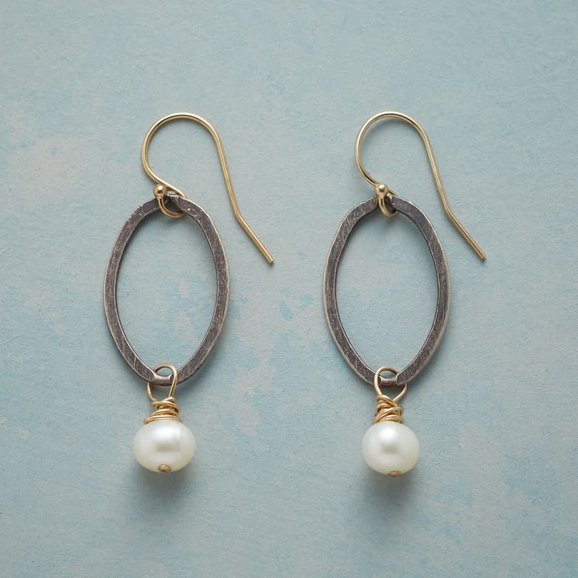 OVALS AND PEARLS EARRINGS view 1