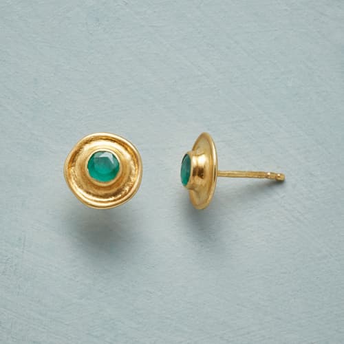 EMERALD MONUMENT EARRINGS view 1