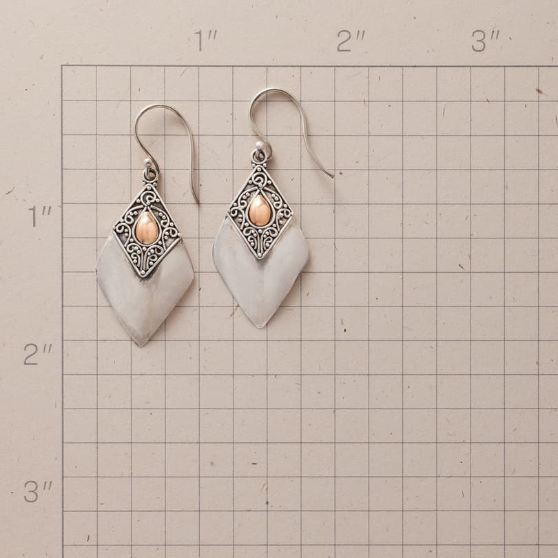 Corazon Del Sol Earrings View 2