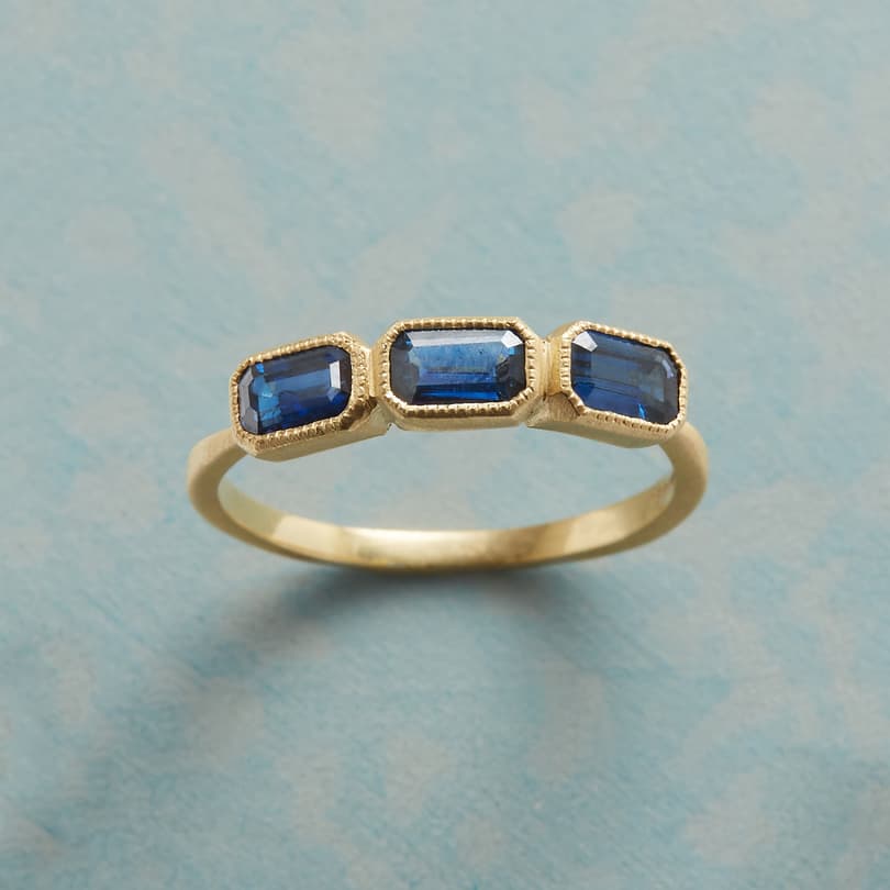 BIG ON BLUE SAPPHIRE RING view 1