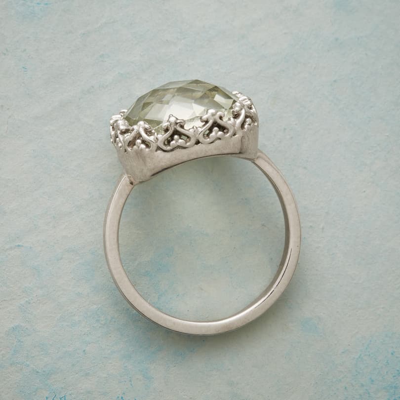 MAJESTIC MINT RING view 1