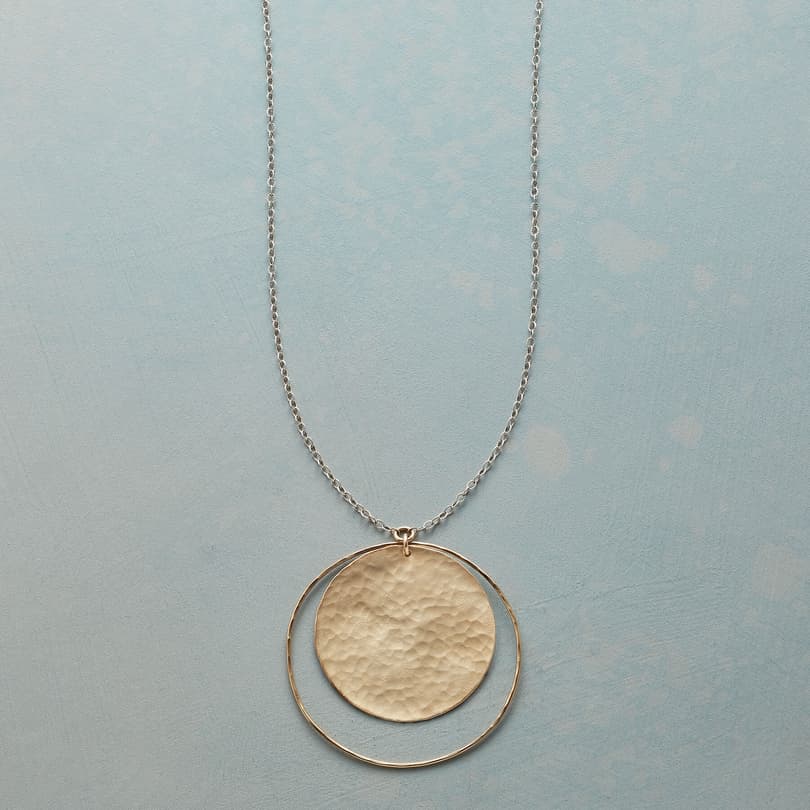 SOLAR CIRCLE NECKLACE view 1