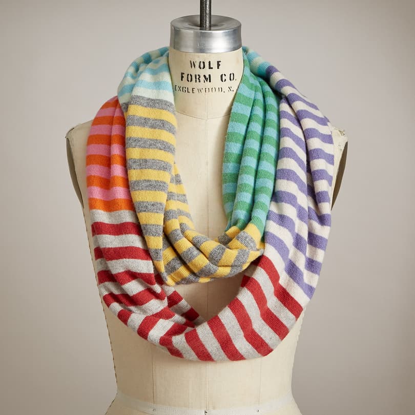 NORTHERN STRIPES SCARF view 1
