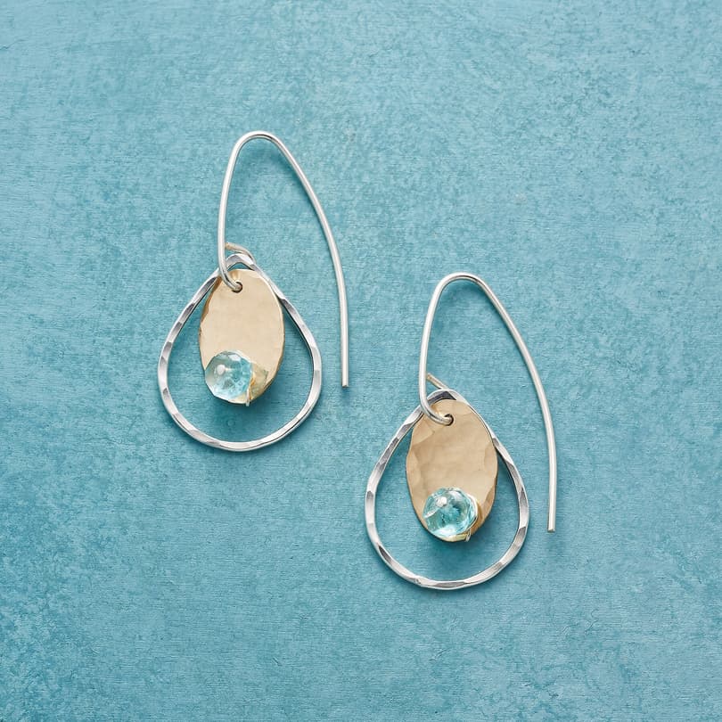 DOTTED APATITE EARRINGS view 1