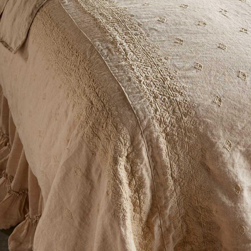 GOSSAMER LINEN EMBROIDERY DUVET view 1