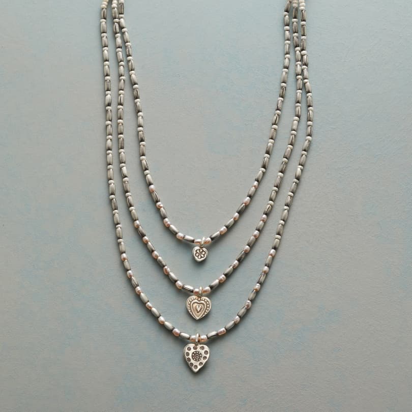 AMOR NECKLACE view 1