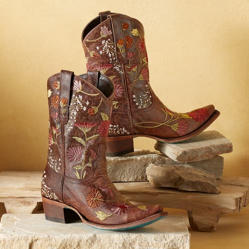 Fall Favorites Re-imagined  Womens cowgirl boots, Red cowboy boots, Red  cowgirl boots