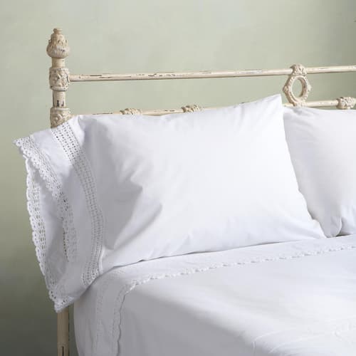 TROUSSEAU SHEET SET view 1