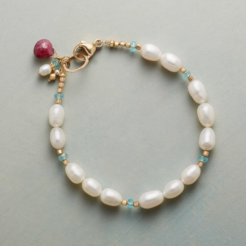 MOONLIGHT AND ROSES BRACELET view 1