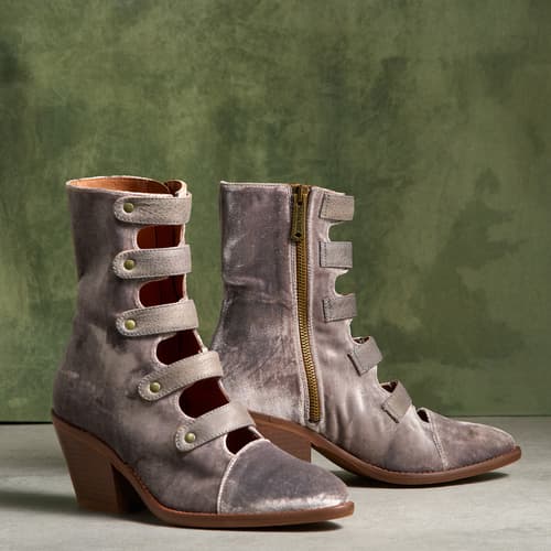 Dauphine Velvet Boots