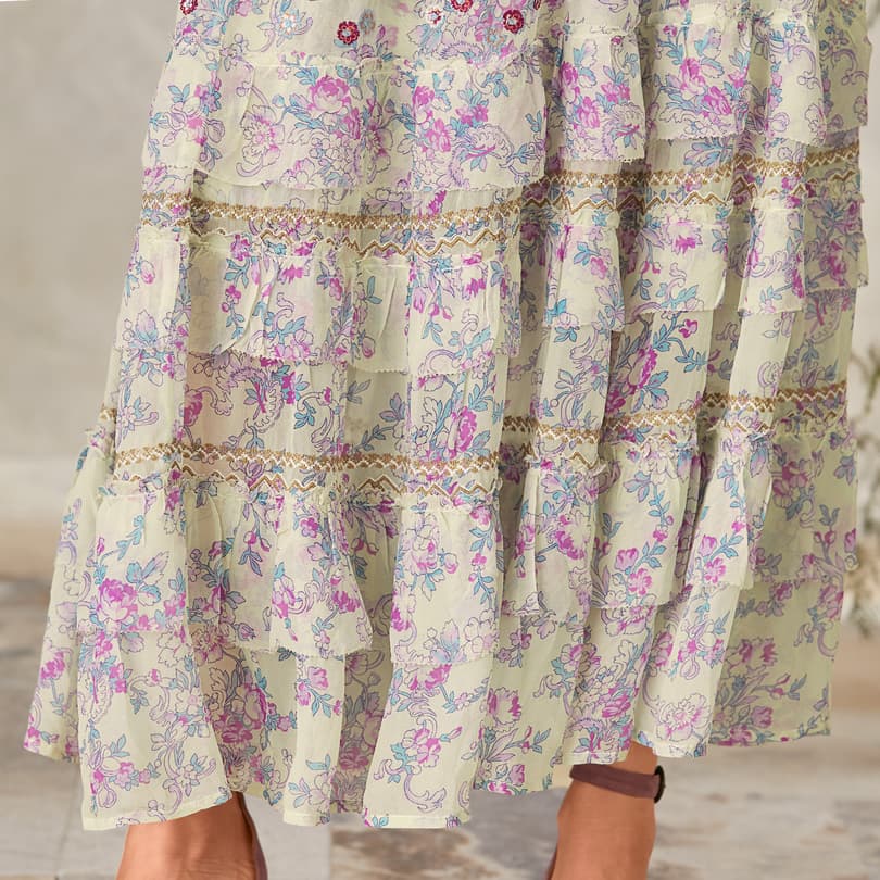 Aelis Floral Dress - Petites View 10