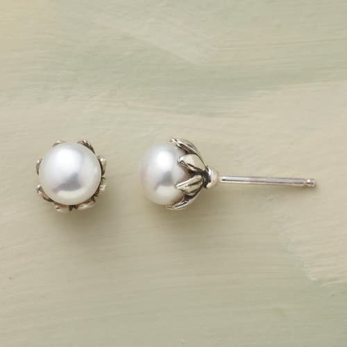 PEARLS IN BUD EARRINGS view 1