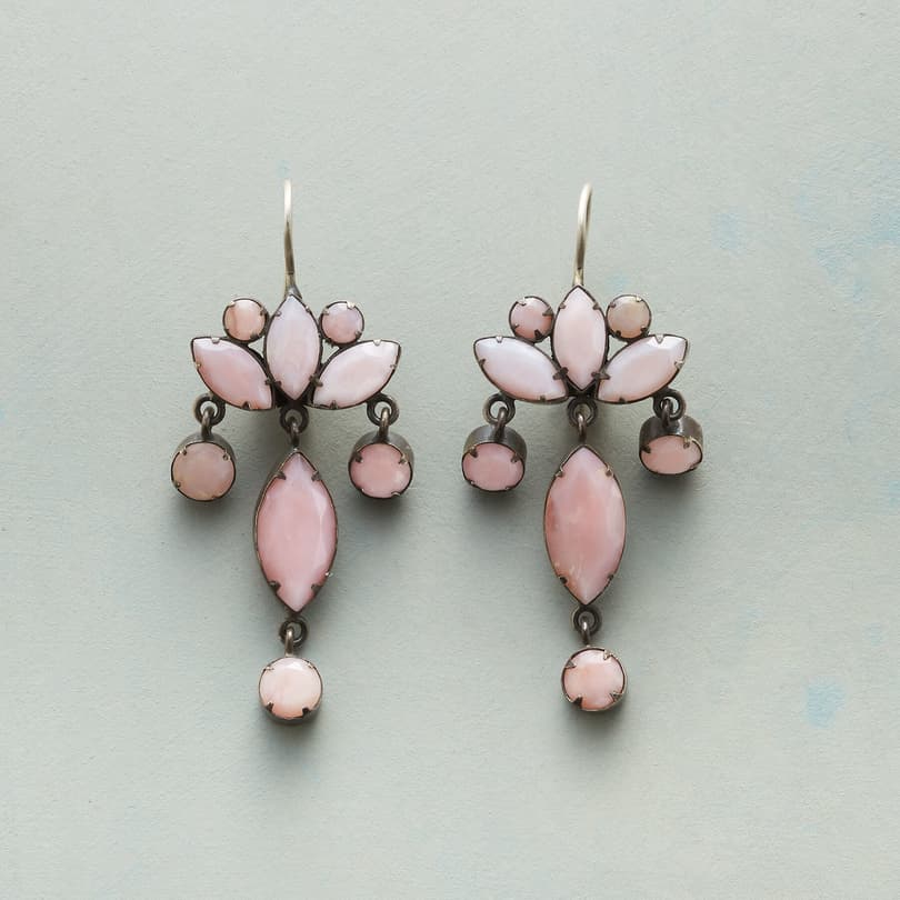 OPAQUE OH PINK EARRINGS view 1