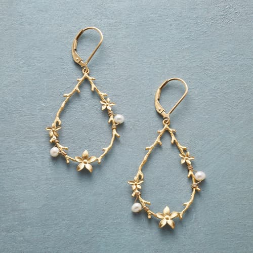 FLOWERING PEARL EARRINGS view 1