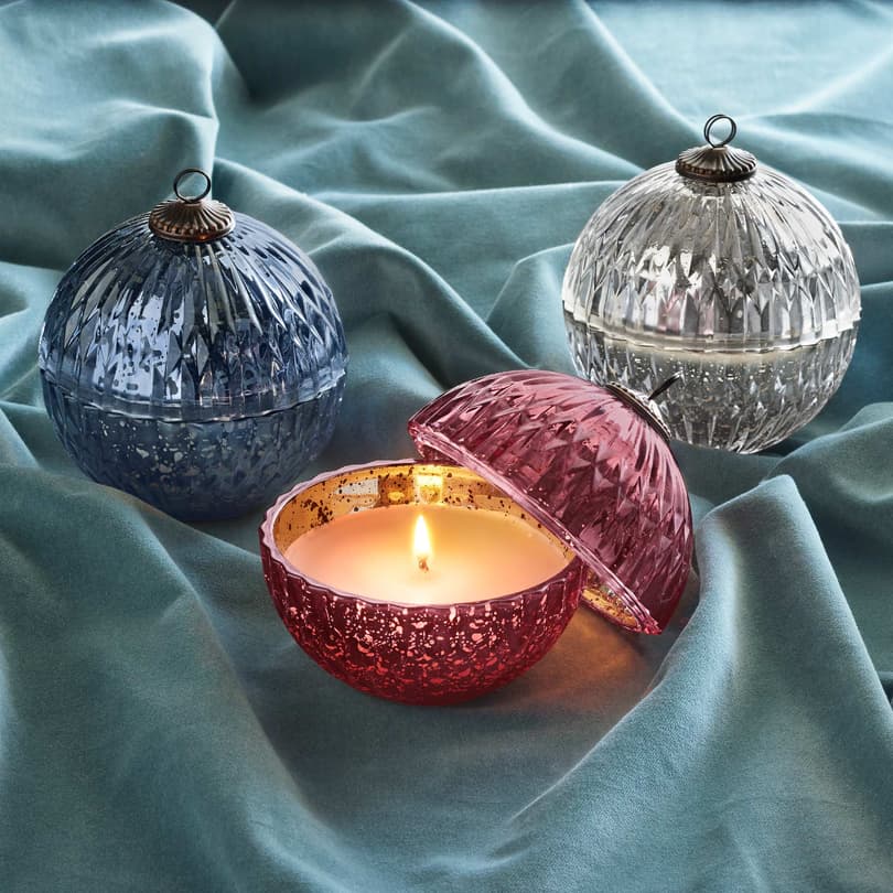 North Sky Ornament Candle View 4
