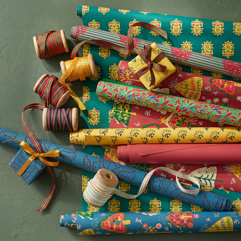 FESTIVE MIX WRAPPING PAPER, SET OF 8 view 1