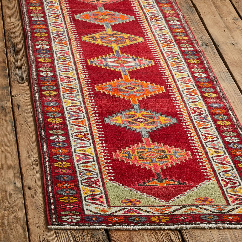 KAMIL RUG view 1