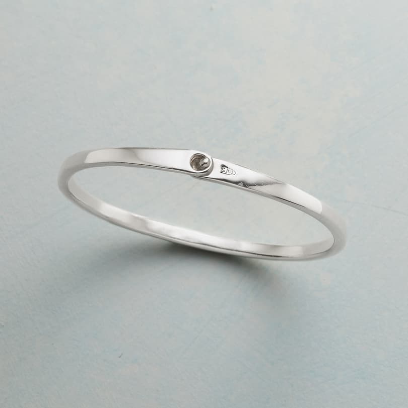 PURE ESSENCE STERLING BANGLE view 1