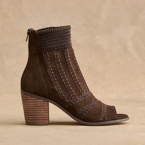 Sundance Ankle Zipper - Gold – Back at the Ranch