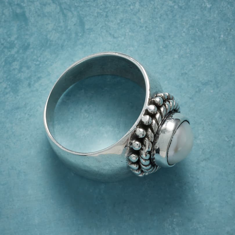 PEARL PORTHOLE RING view 1