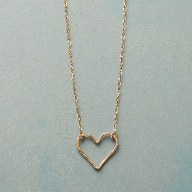 PURE HEART NECKLACE view 1