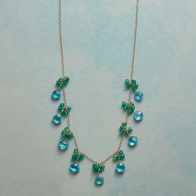 DEWDROPS NECKLACE view 1