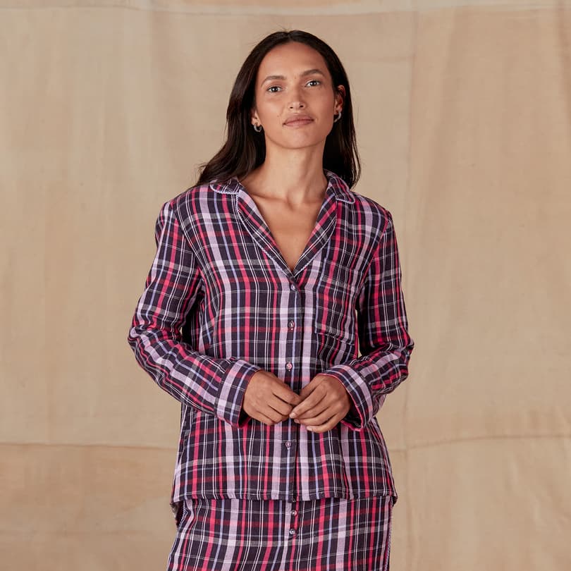 Women's Plaid Pajama Set