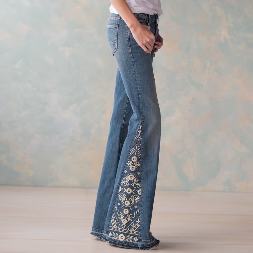 FARRAH SPRINGBEAUTY JEANS BY DRIFTWOOD view 2