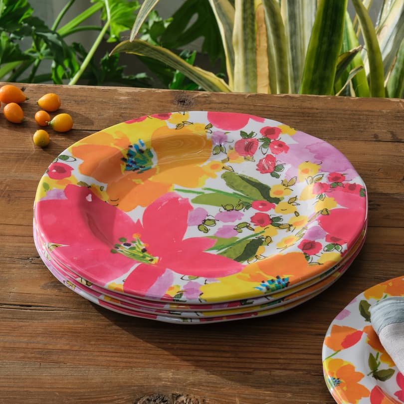 Fanciful Garden Dinner Plate Set View 1