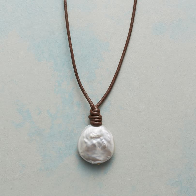 PEARL COIN NECKLACE view 1