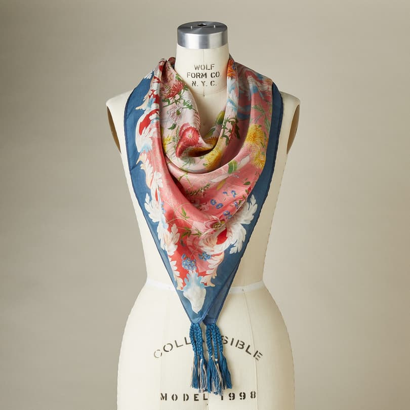 WHISTLE SCARF view 1