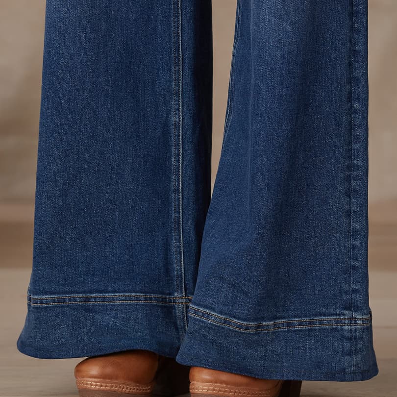 Martha Wide Leg Jeans View 14