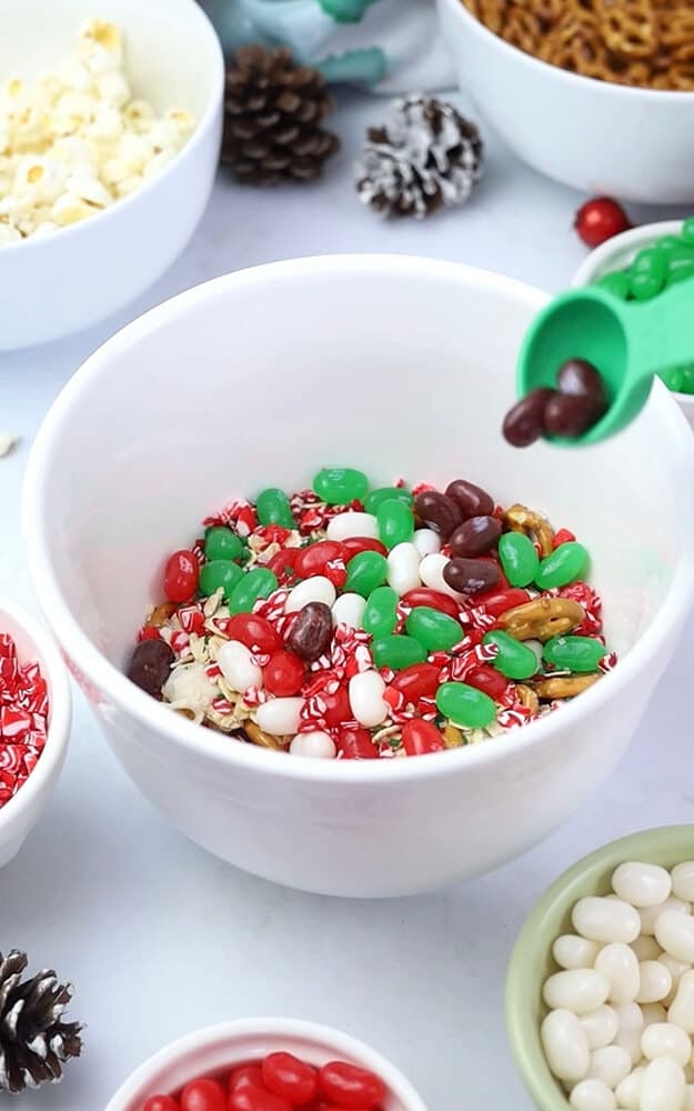 Preparing the reindeer food in a bowl